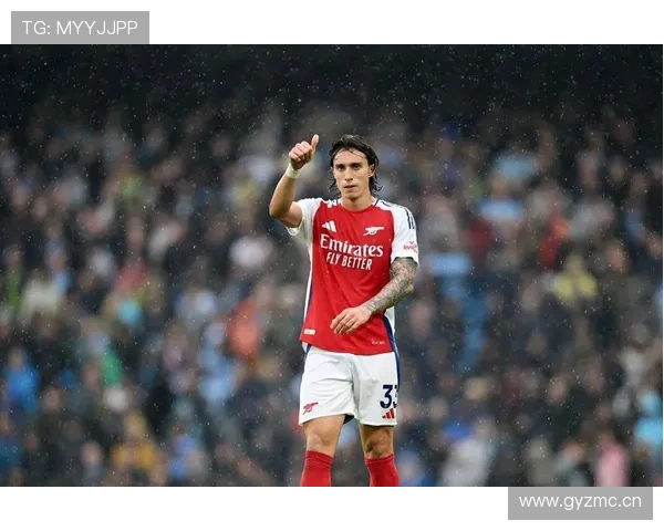 马丁内利从边锋到全能攻击手的角色进化解析 马丁内利从边锋到全能攻击手的角色进化解析