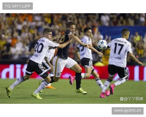 瓦伦西亚财政危机长期影响显著，对球队竞技表现与稳定性的制约逐步反映