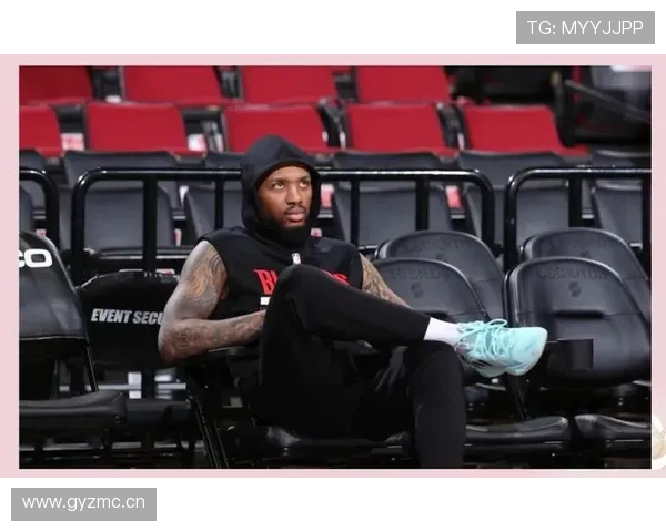 利拉德关键时刻三分命中率提升显著拉开比分优势